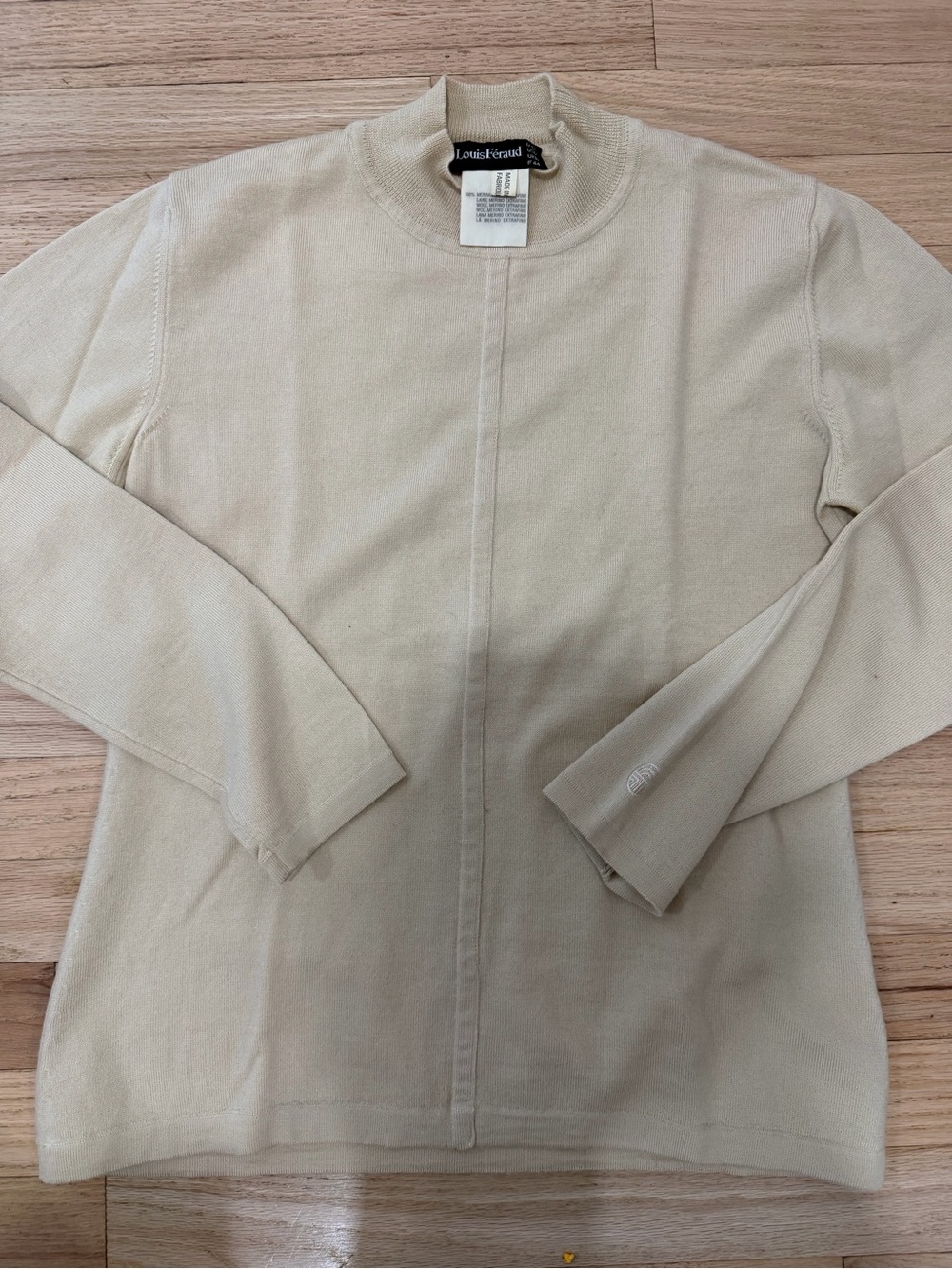 Louis Feraud Light Cream Merino Knit Pullover